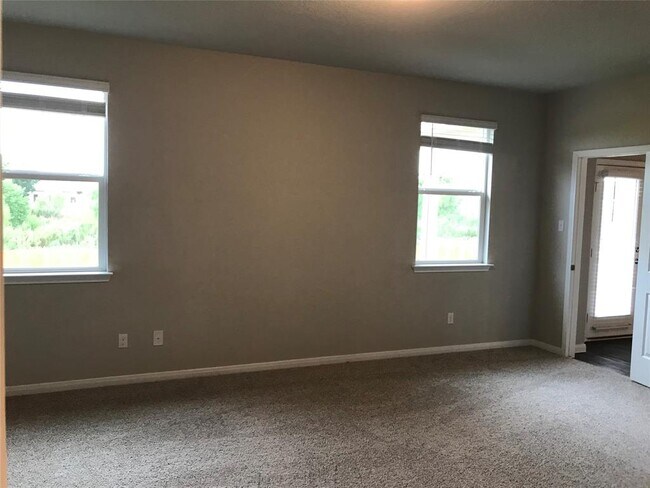 Building Photo - 6409 Kildare Dr