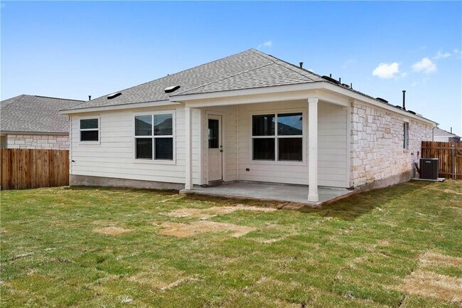 Building Photo - 3204 Kenner Dr