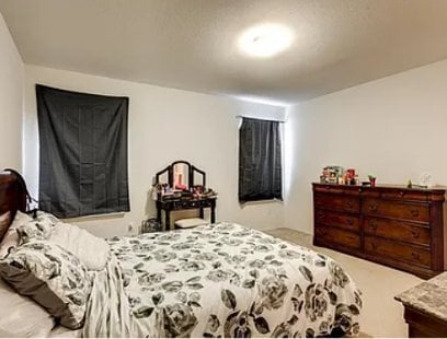 Building Photo - 2205 Sims Dr