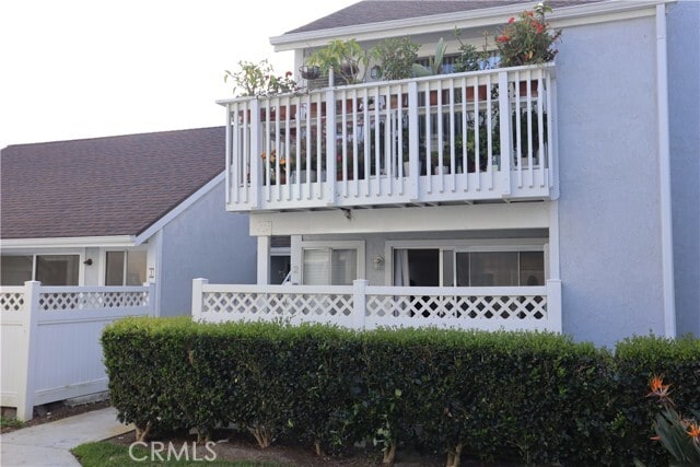 Building Photo - 2 Terrace Cir