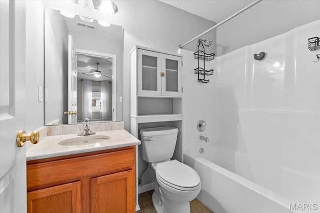 Building Photo - 729 Tower Grove Dr