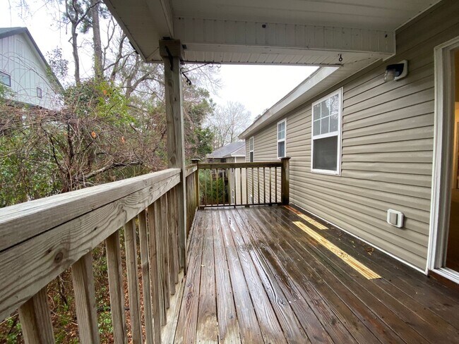 Building Photo - 5140 Greenville Loop Rd