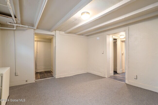 Building Photo - 357 Washington Ave