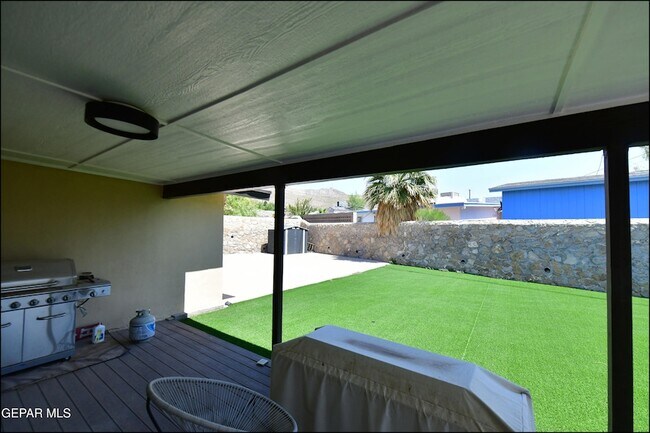 Building Photo - 4224 Hampshire Ln