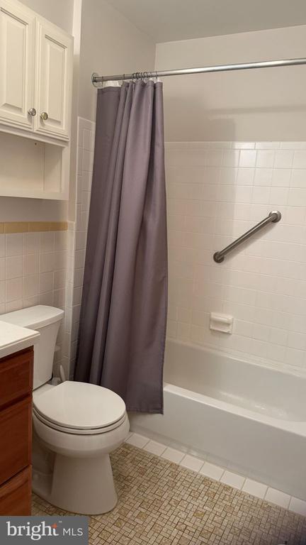 Building Photo - 3 Aspen Way