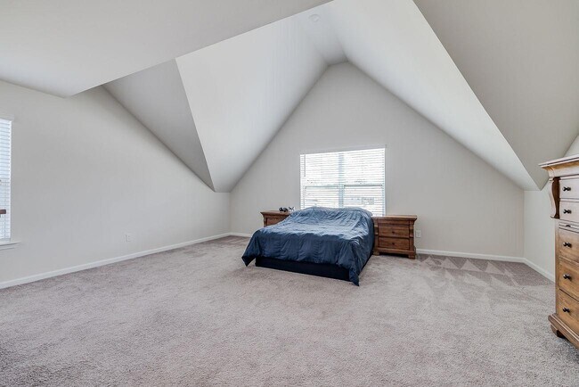 Building Photo - 309 Merganser Dr