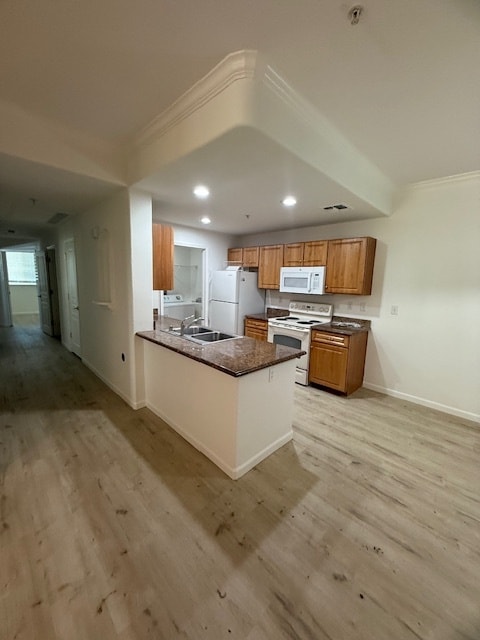 Building Photo - 1360 Shady Ln