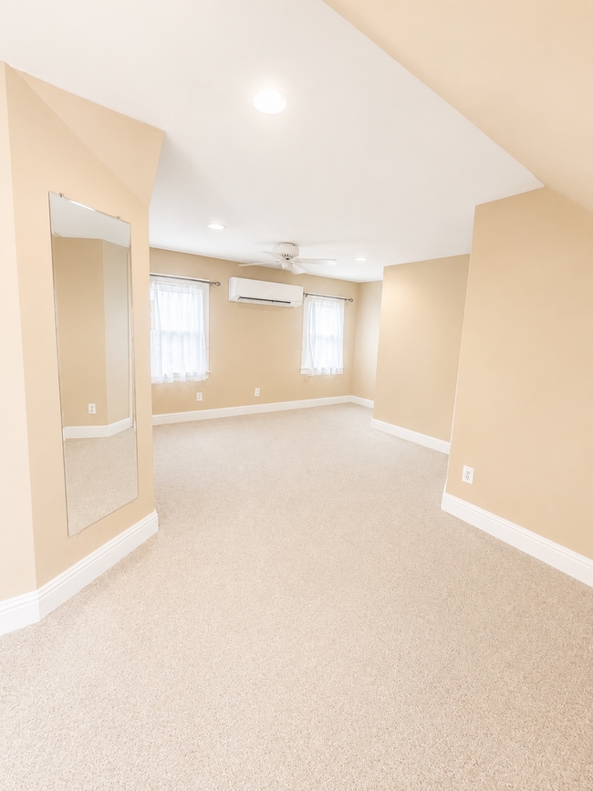 Building Photo - 414 Cornell Pl
