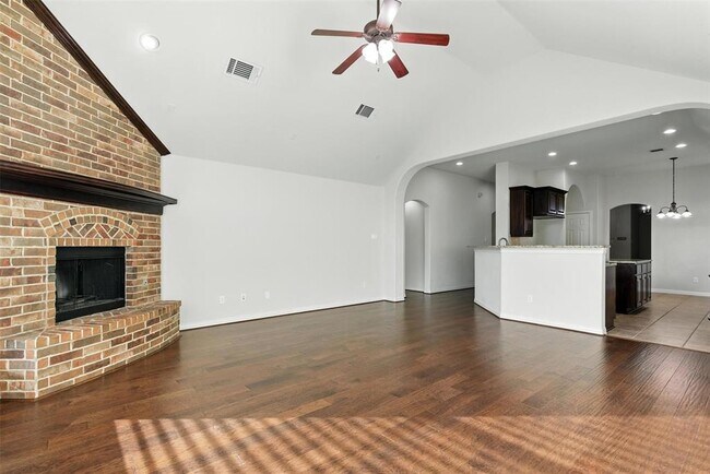 Building Photo - 7019 Dewberry Shores Ln