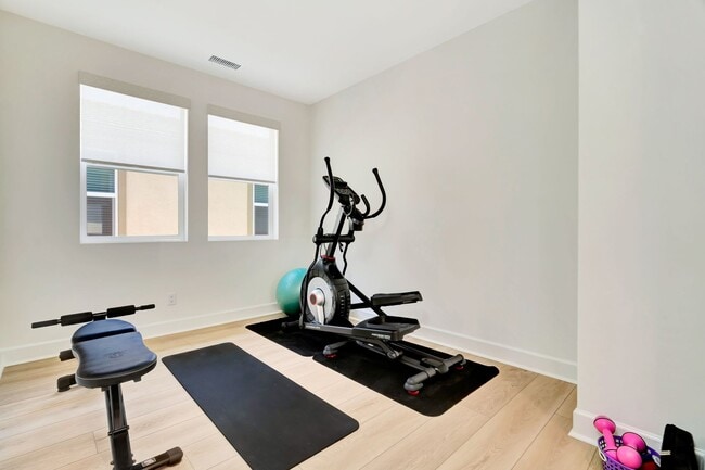 Building Photo - Amazing New Construction House!