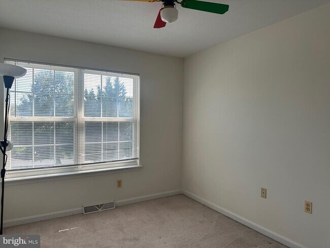 Building Photo - 1114 Pennywort Cir