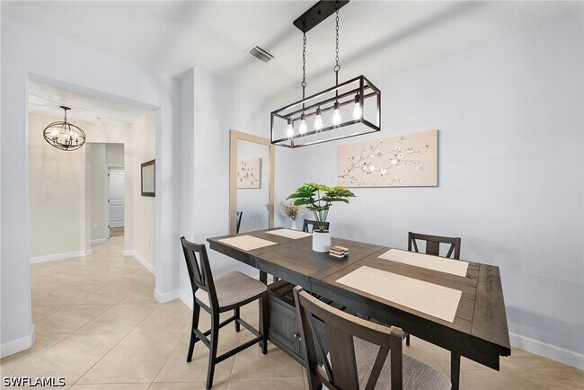 Building Photo - 14035 Pine Lodge Ln