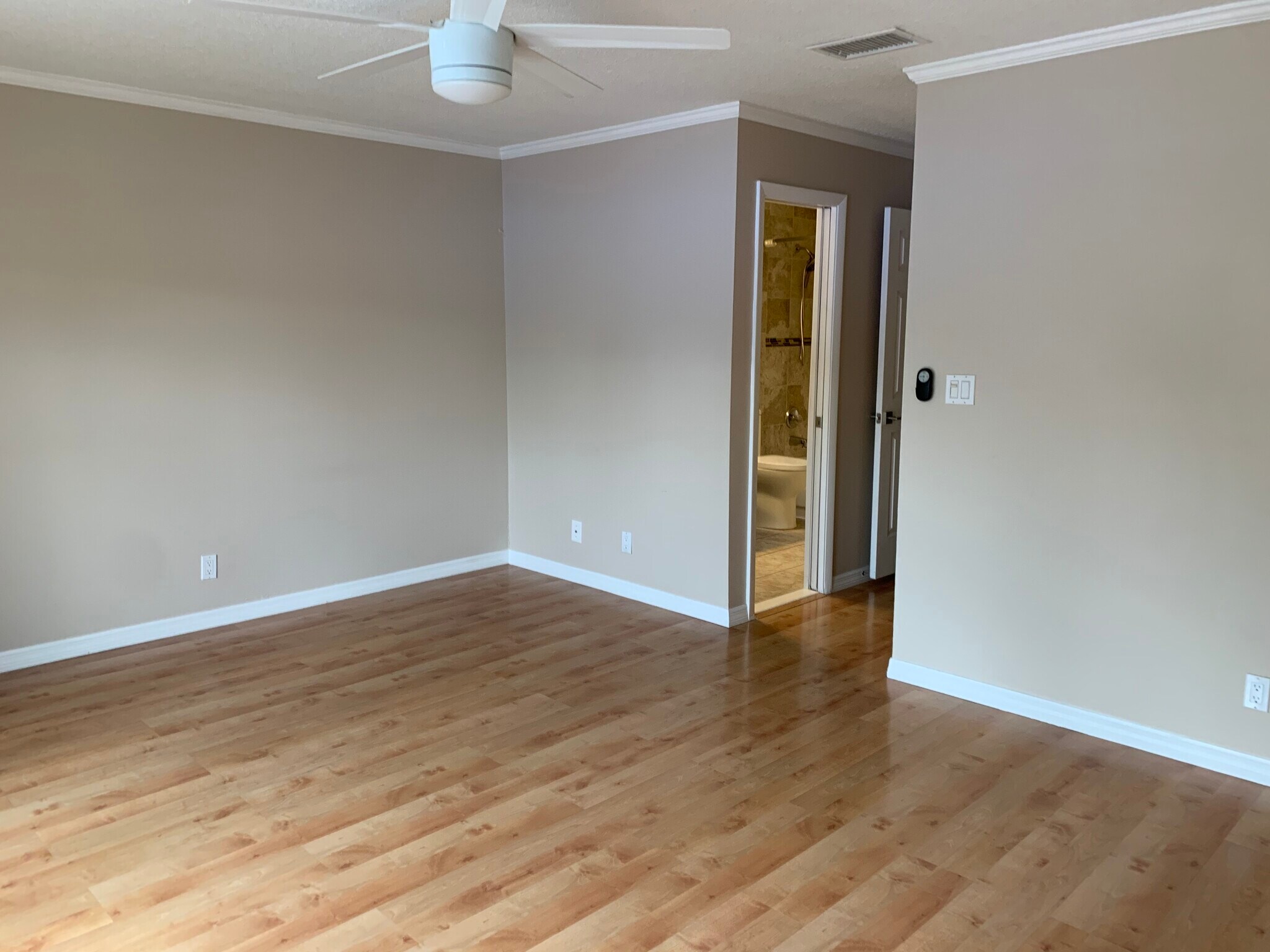 Master Bedroom - 921 SE 13th St
