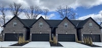 Building Photo - 719 Chase Hanna St