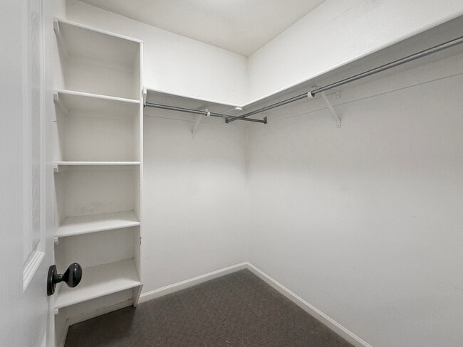 Building Photo - 27 W La Quinta Ct