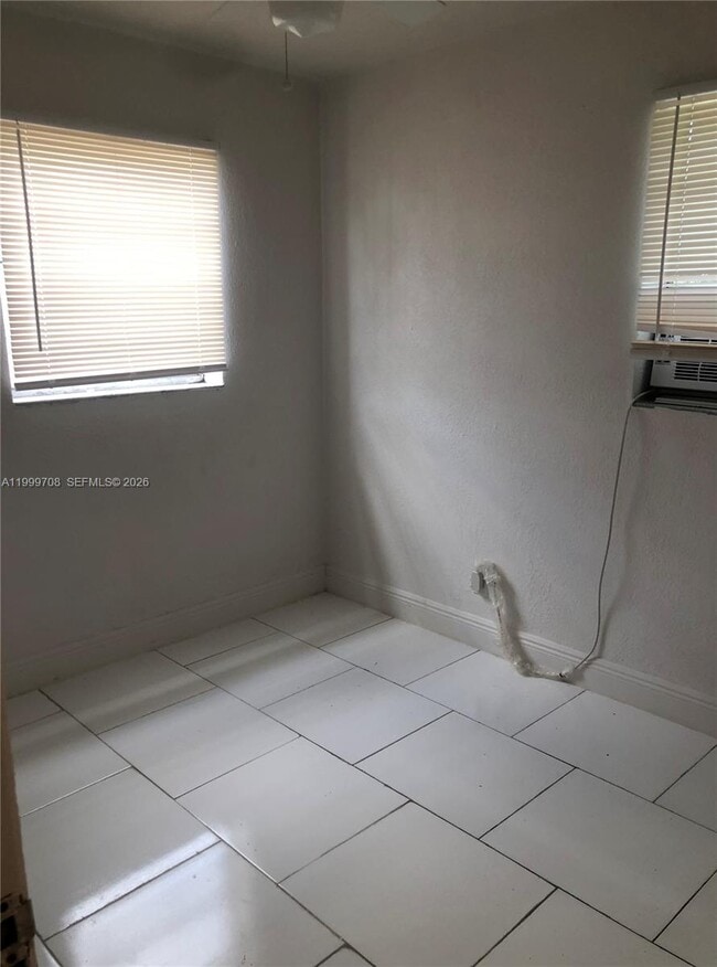 Building Photo - 1548 NW 3rd Terrace