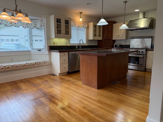 Building Photo - 3 Westomere Terrace