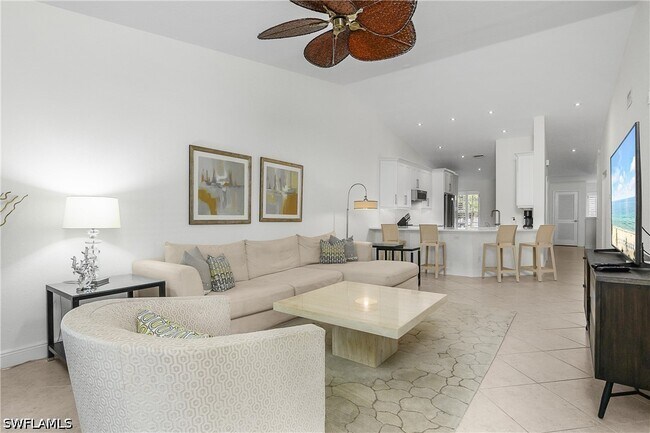 Building Photo - 853 Tanbark Dr