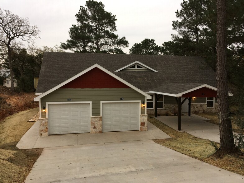 Unit C has covered carport - 117 S Kaupo Dr