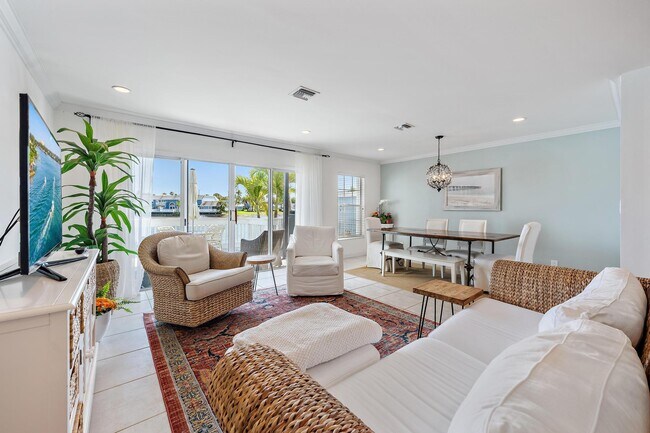 Building Photo - 1217 Ocean Dunes Cir