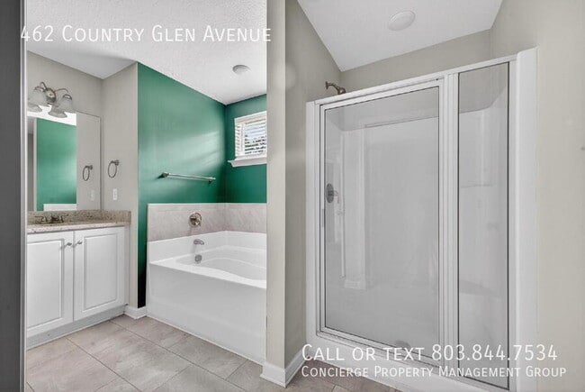Building Photo - 462 Country Glen Ave
