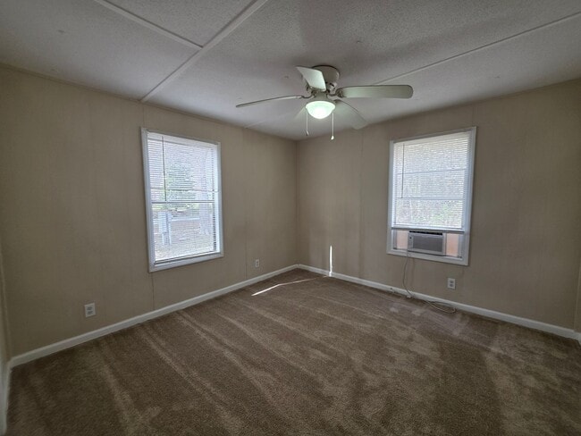 Building Photo - 1133 Pickett Rd