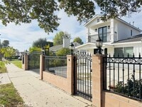 Building Photo - 8237 Jellico Ave