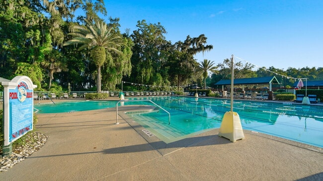 Building Photo - 2229 Lookout Landing