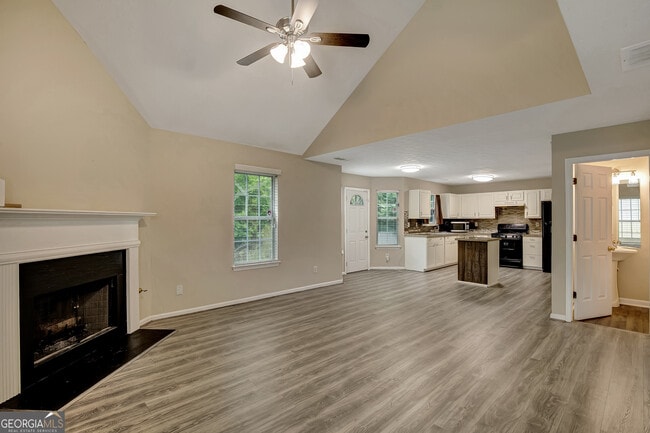Building Photo - 1118 Quail Hunt Dr