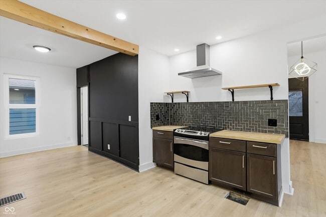 Building Photo - 1232 Keystone Ave