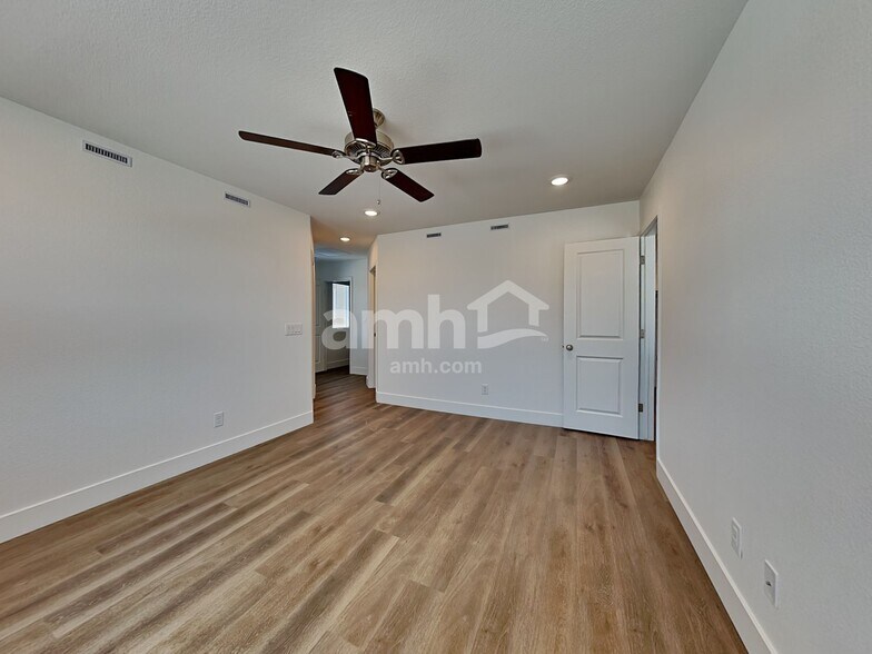 Building Photo - 11183 Magallanes Street