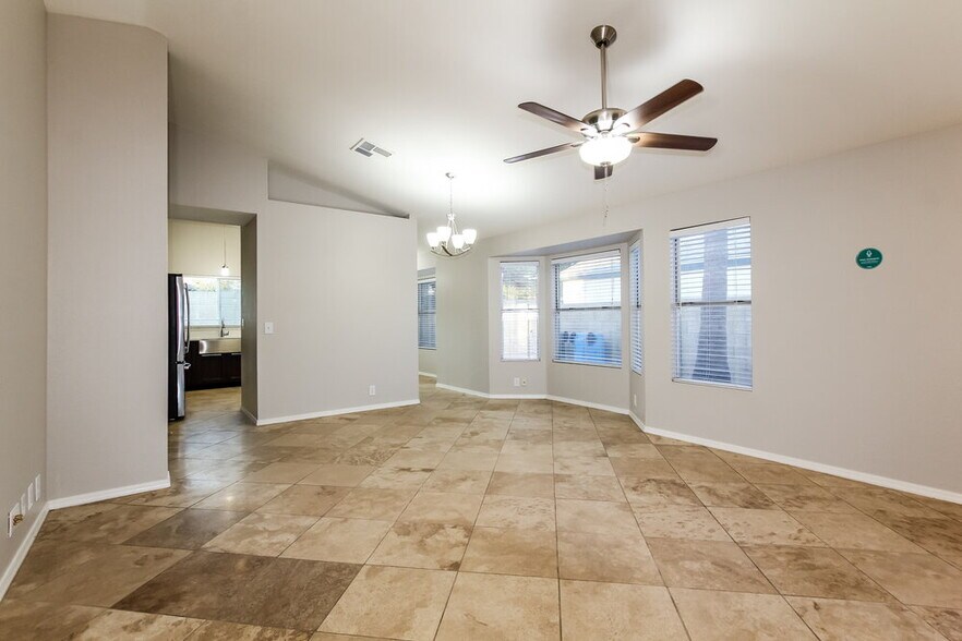 Building Photo - 3614 W Camino Del Rio