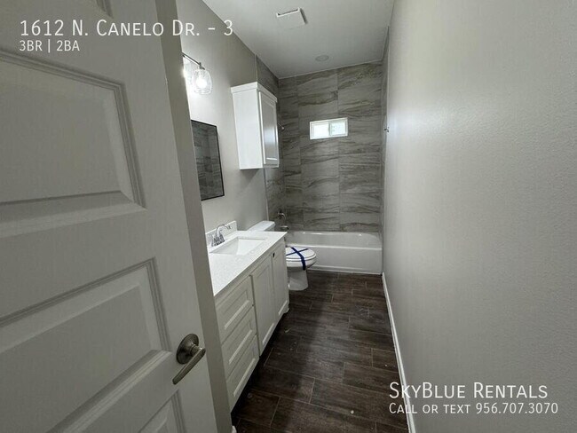 Building Photo - 1612 Canelo Dr