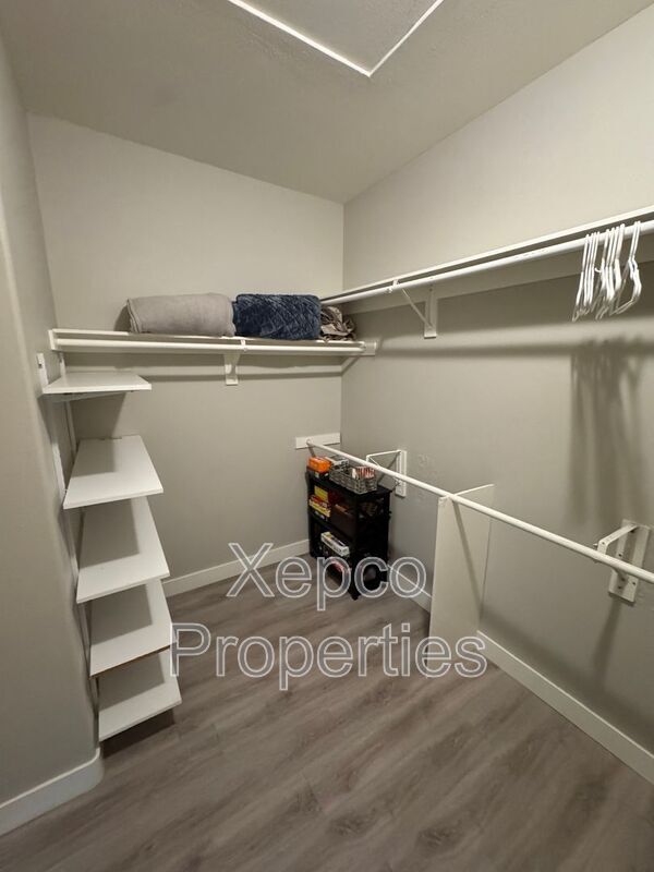 Building Photo - 137 Traviso Dr