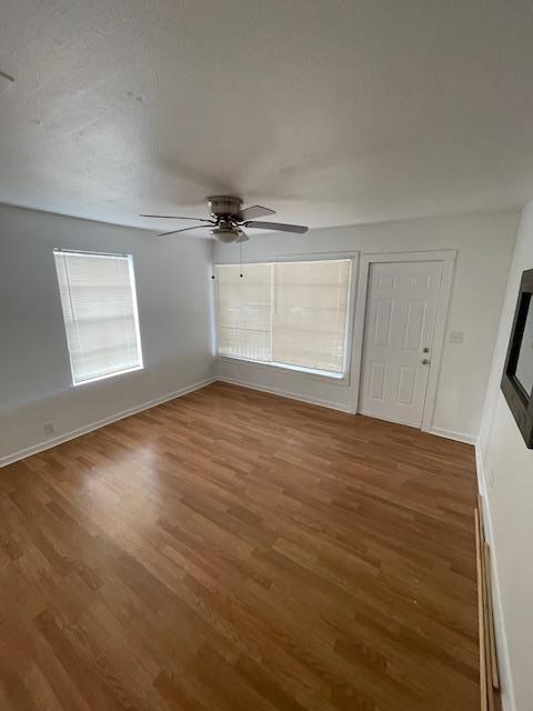 Building Photo - 1105 1/2 Tillery St