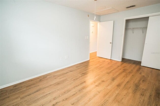 Building Photo - 1277 Sylvia Ave