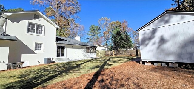 Building Photo - 2826 Whippoorwill Cir NW