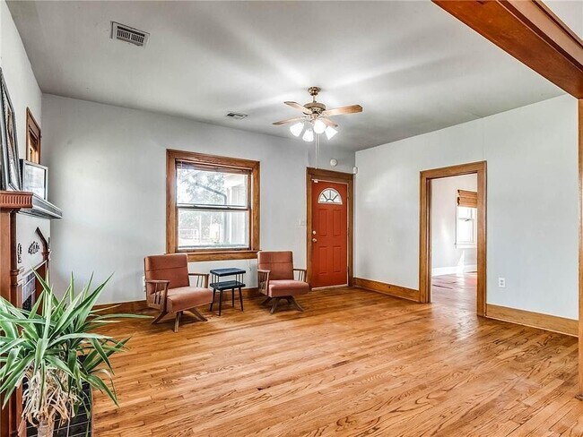 Building Photo - 1200 NW 45th St