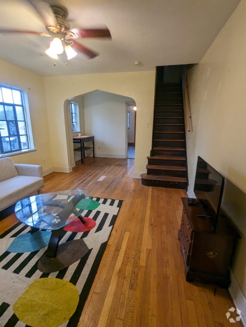 Building Photo - 703 Transverse Ave