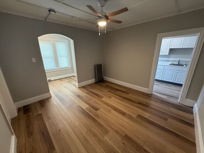 Primary Photo - 127 Westford St