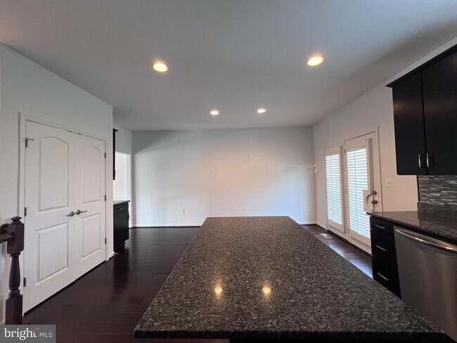 Building Photo - 9243 Dawkins Crest Cir