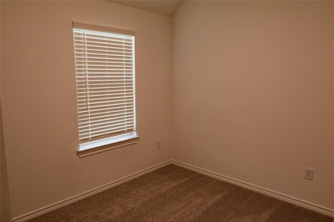 Building Photo - 14534 Clementine Hall Dr