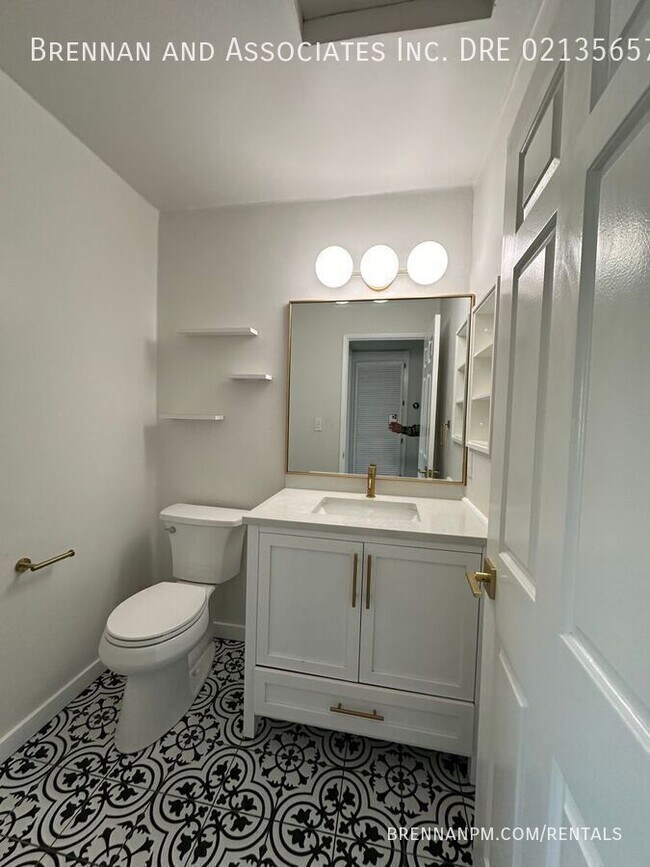 Building Photo - 2861 B St