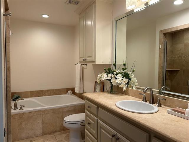 Building Photo - 4153 Hyer St