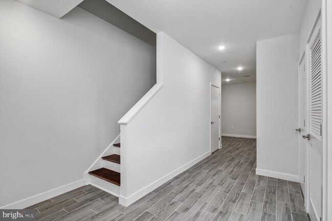 Building Photo - 1603 N Marshall St