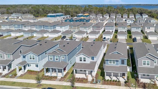 Building Photo - 714 Squire Ave