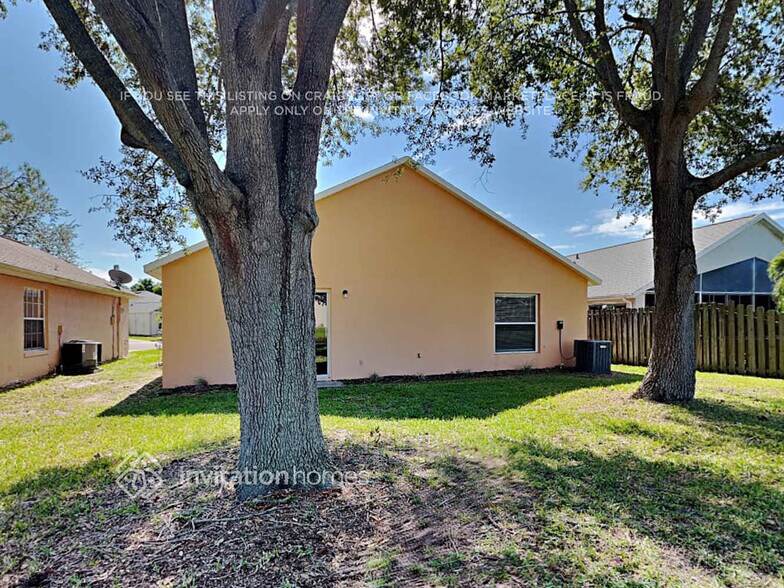 Building Photo - 4712 White Heron Dr