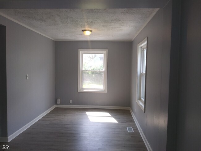 Building Photo - 4418 Ralston Ave