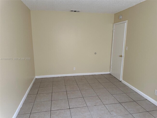 Building Photo - 5315 NW 22nd St