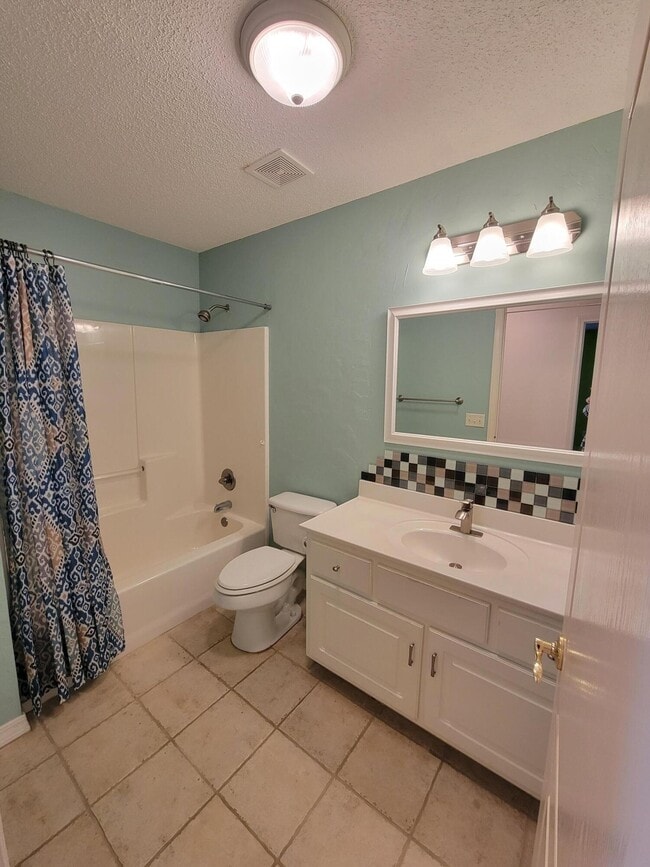Building Photo - 2730 Creeks Edge Ln